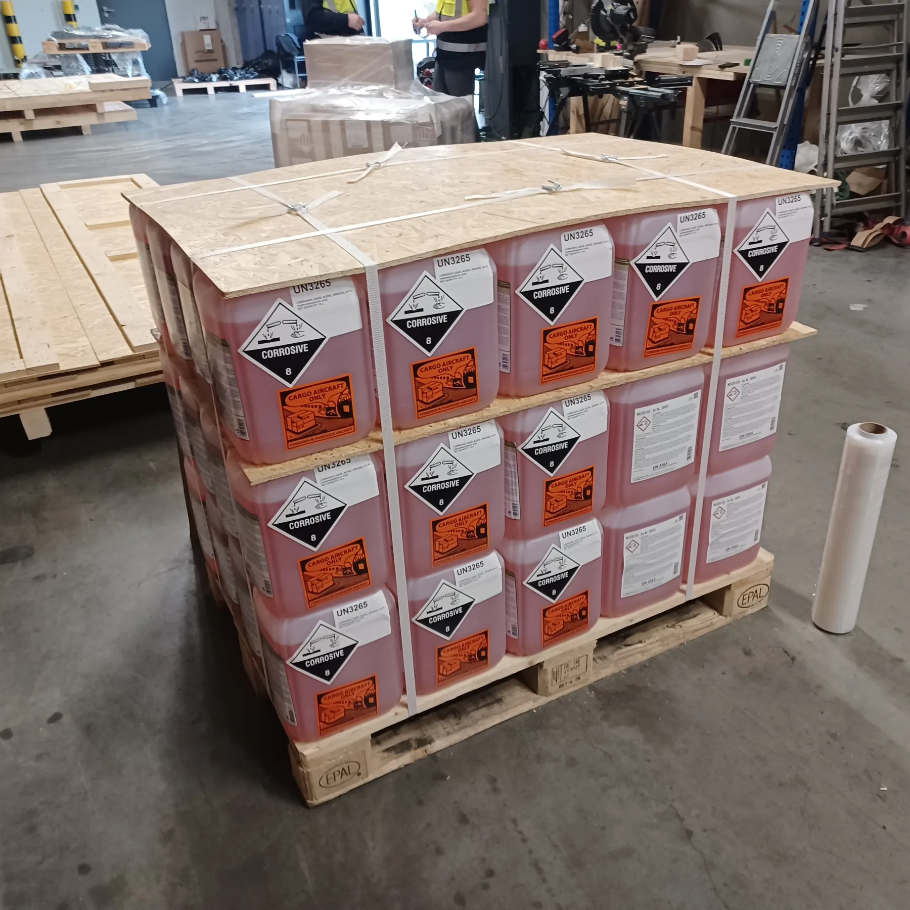Gefahrgut in Transportverpackung